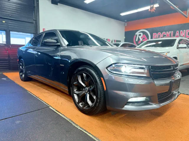 2018 Dodge Charger R/T RWD photo