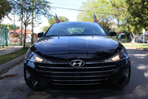 2019 Hyundai Elantra SEL FWD photo
