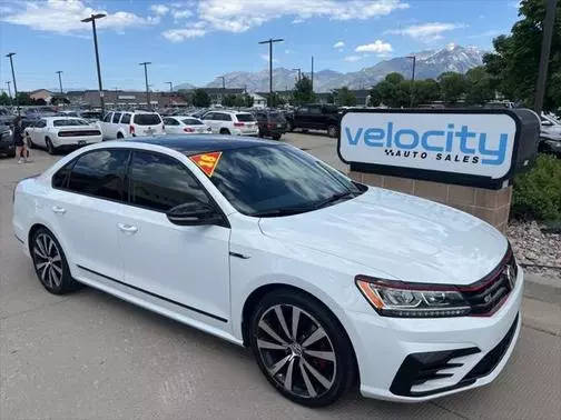 2018 Volkswagen Passat V6 GT FWD photo