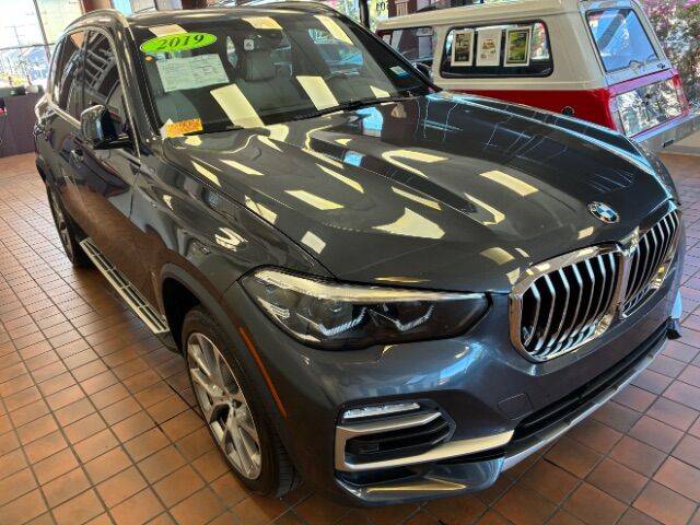 2019 BMW X5 xDrive40i AWD photo