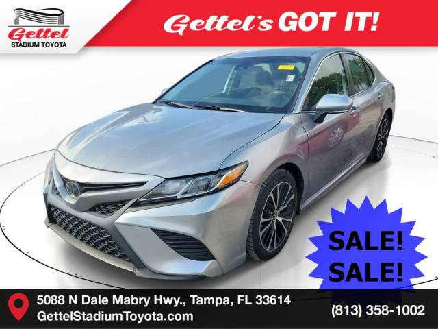 2019 Toyota Camry SE FWD photo