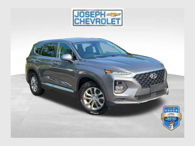 2019 Hyundai Santa Fe SE FWD photo