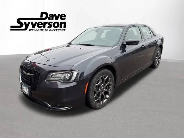 2018 Chrysler 300 300S AWD photo