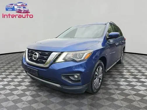 2018 Nissan Pathfinder SV 4WD photo