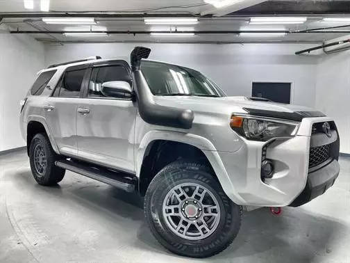 2019 Toyota 4Runner TRD Off Road 4WD photo