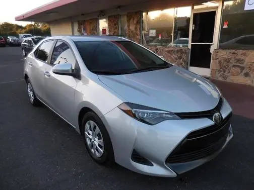 2019 Toyota Corolla L FWD photo