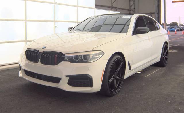 2019 BMW 5 Series 530i RWD photo