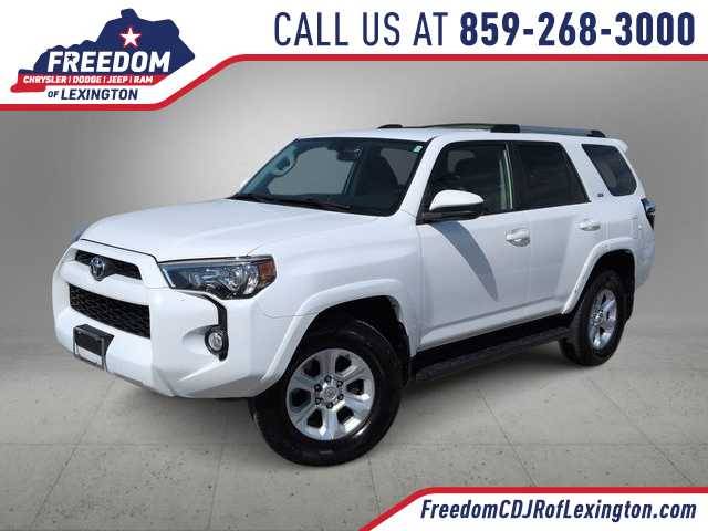 2019 Toyota 4Runner SR5 4WD photo