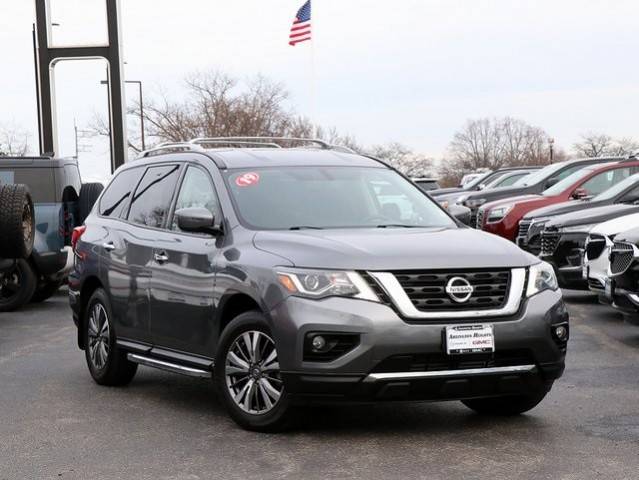 2019 Nissan Pathfinder SV 4WD photo