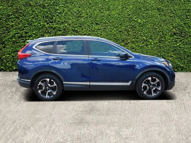 2019 Honda CR-V Touring FWD photo