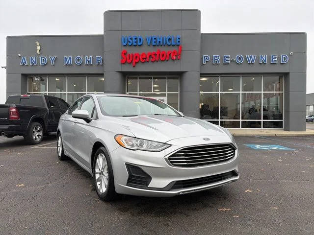 2019 Ford Fusion SE FWD photo