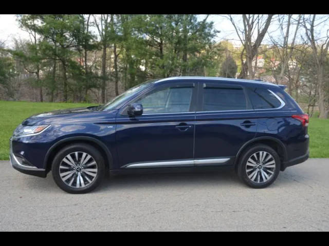 2019 Mitsubishi Outlander GT 4WD photo