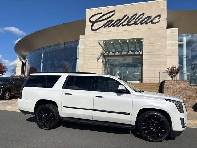 2019 Cadillac Escalade ESV Luxury 4WD photo