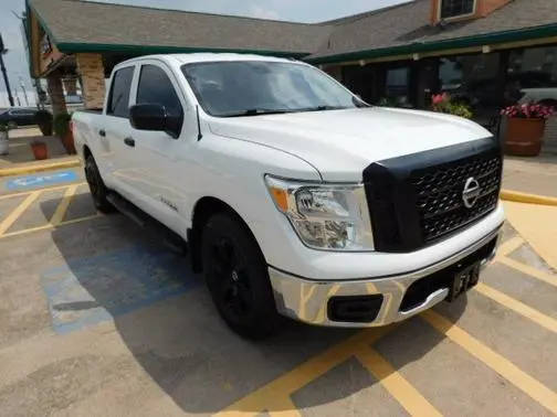 2019 Nissan Titan S RWD photo