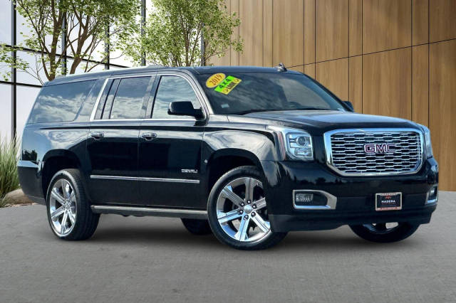 2019 GMC Yukon XL Denali 4WD photo