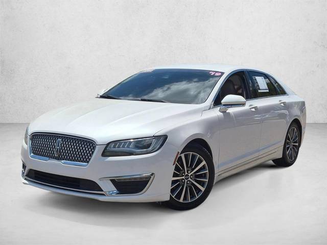 2019 Lincoln MKZ Standard FWD photo
