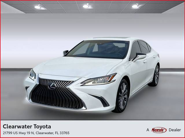 2019 Lexus ES ES 300h FWD photo