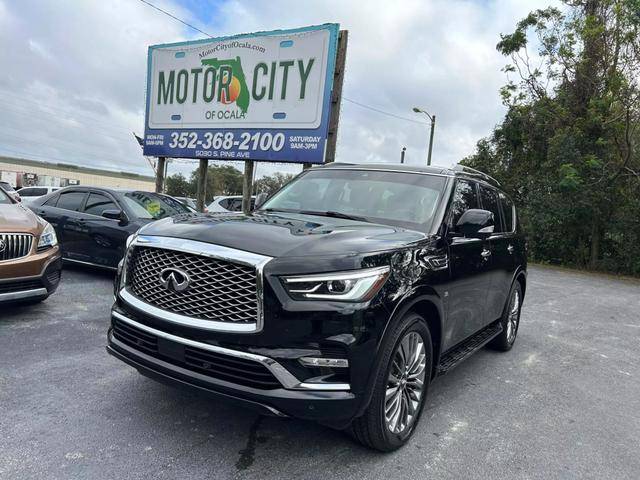 2019 Infiniti QX80 LUXE 4WD photo