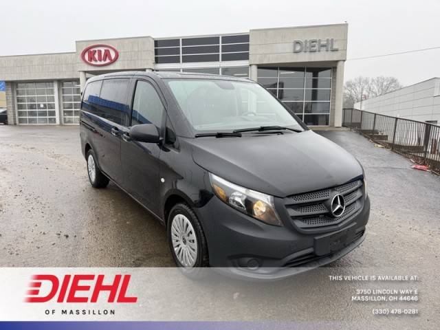 2019 Mercedes-Benz Metris Worker RWD photo