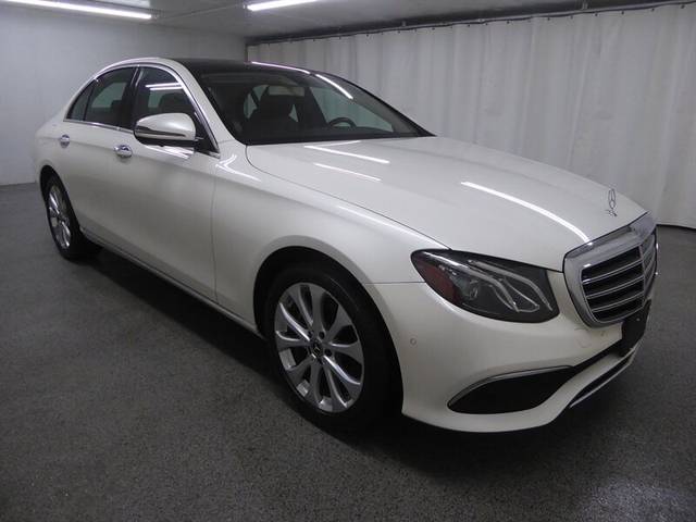 2019 Mercedes-Benz E-Class E 300 AWD photo