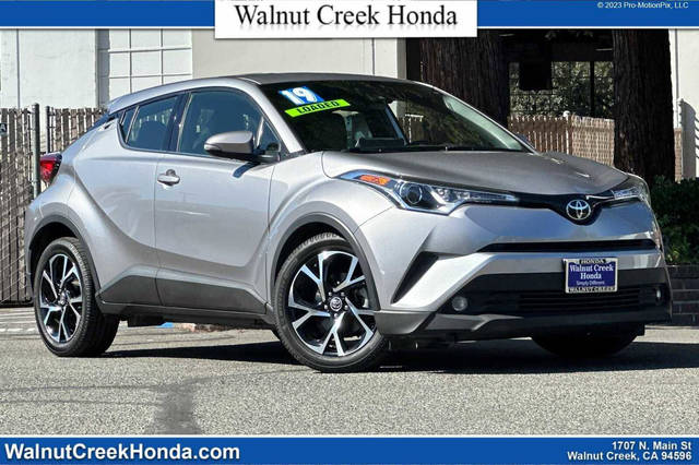 2019 Toyota C-HR Limited FWD photo