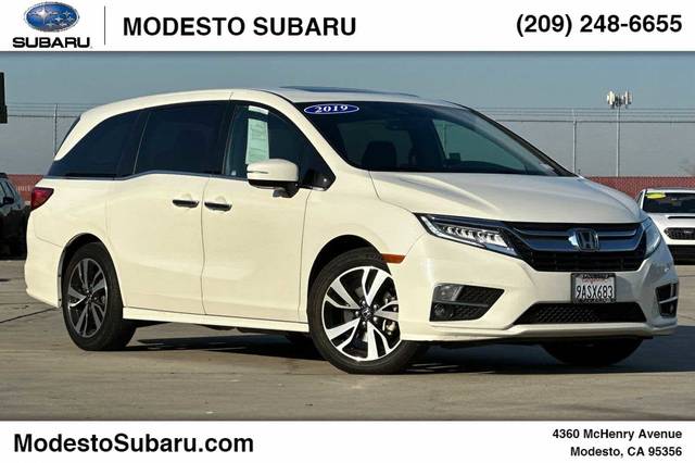 2019 Honda Odyssey Elite FWD photo