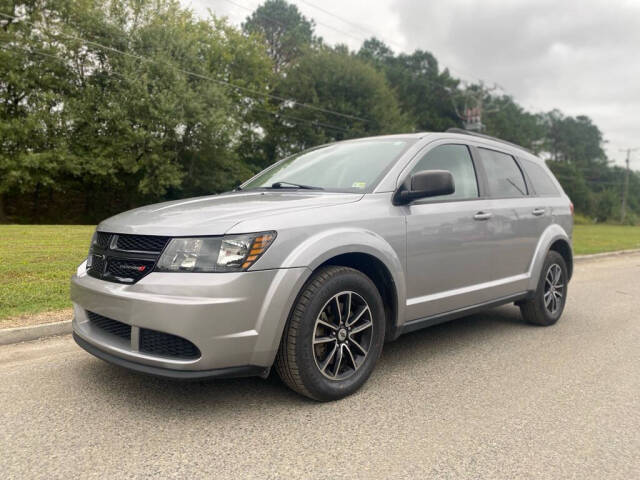 2018 Dodge Journey SE FWD photo