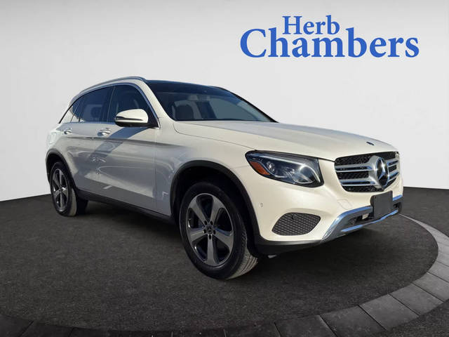 2019 Mercedes-Benz GLC-Class GLC 300 AWD photo