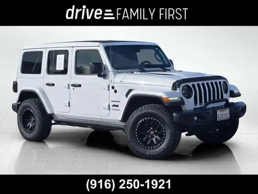 2019 Jeep Wrangler Unlimited Sahara 4WD photo