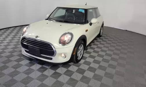 2019 MINI Hardtop 2 Door Cooper FWD photo