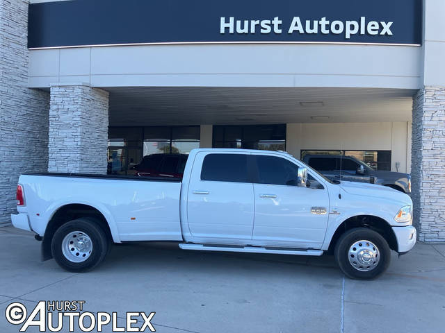 2018 Ram 3500 Laramie Longhorn 4WD photo