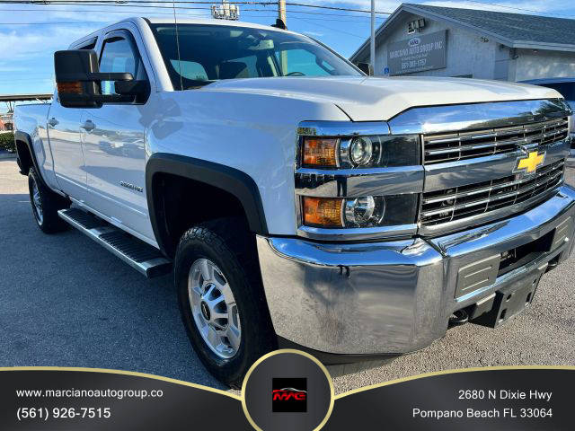 2017 Chevrolet Silverado 2500HD LT 4WD photo