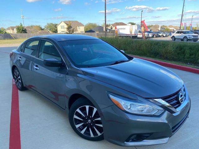 2018 Nissan Altima 2.5 SV FWD photo