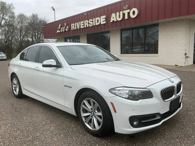 2016 BMW 5 Series 528i xDrive AWD photo