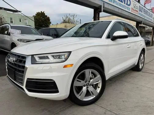2019 Audi Q5 Premium Plus AWD photo