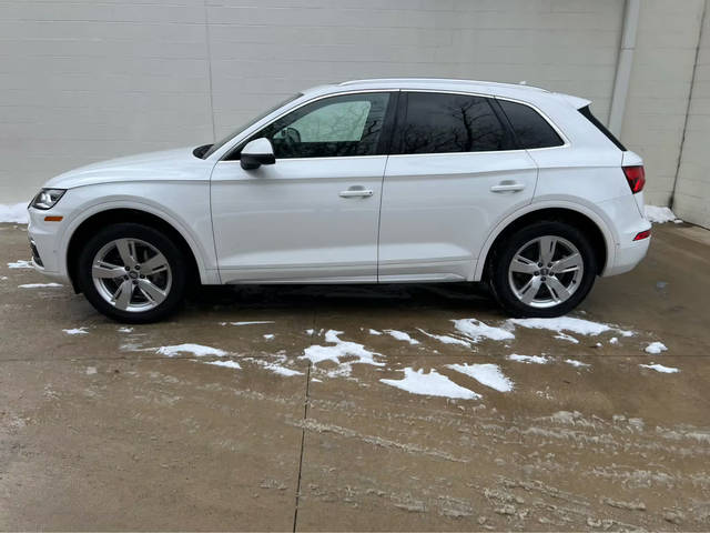 2019 Audi Q5 Prestige AWD photo