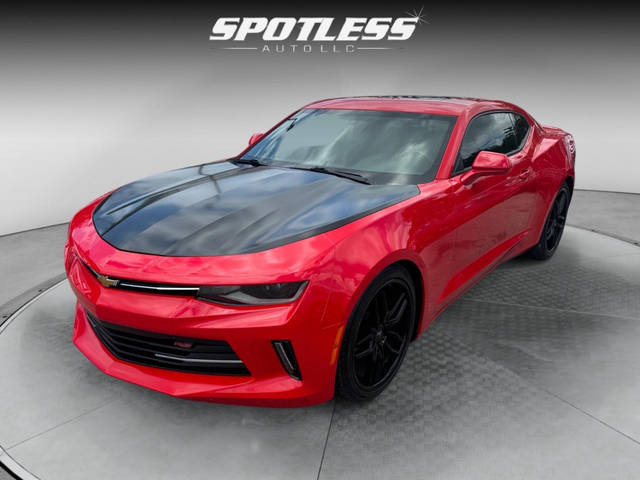 2018 Chevrolet Camaro 1LT RWD photo