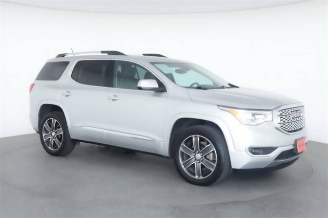 2019 GMC Acadia Denali AWD photo