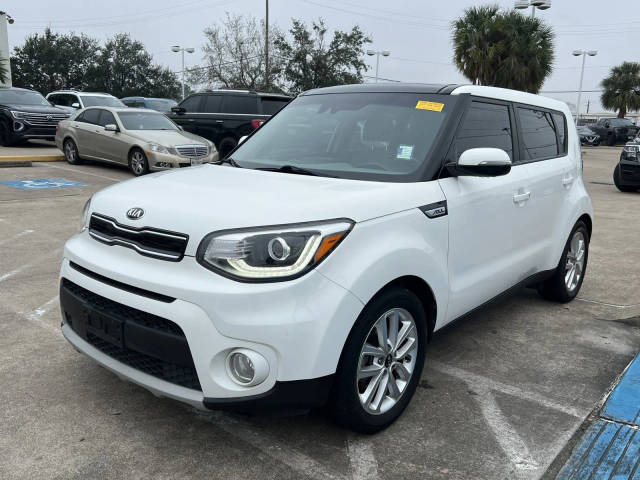 2019 Kia Soul + FWD photo