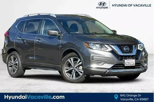 2019 Nissan Rogue SV FWD photo