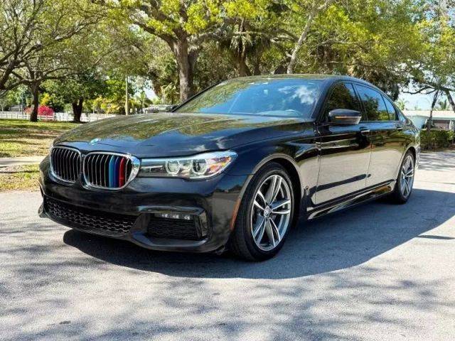 2019 BMW 7 Series 740i RWD photo