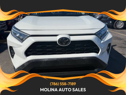 2019 Toyota RAV4 XLE Premium FWD photo