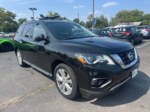 2019 Nissan Pathfinder SL 4WD photo