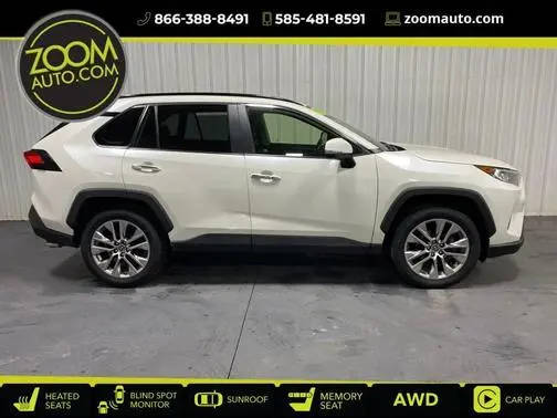 2019 Toyota RAV4 Limited AWD photo