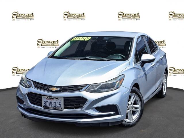 2018 Chevrolet Cruze LT FWD photo