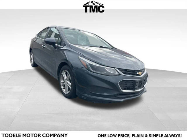 2018 Chevrolet Cruze LT FWD photo