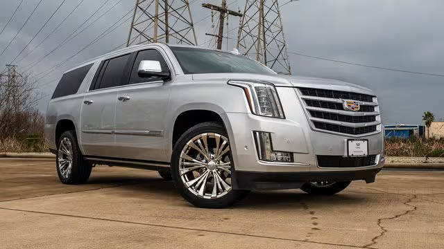 2019 Cadillac Escalade ESV Premium Luxury 4WD photo