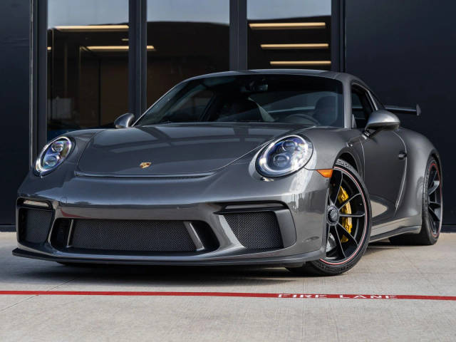 2018 Porsche 911 GT3 GT3 RWD photo