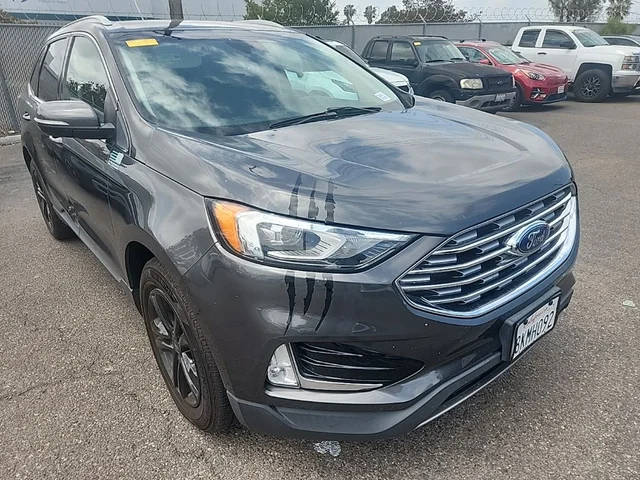 2019 Ford Edge SEL FWD photo