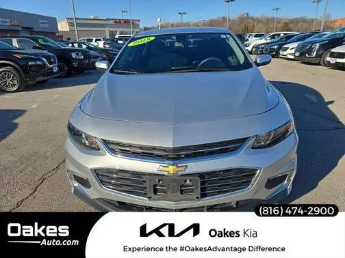 2018 Chevrolet Malibu LT FWD photo